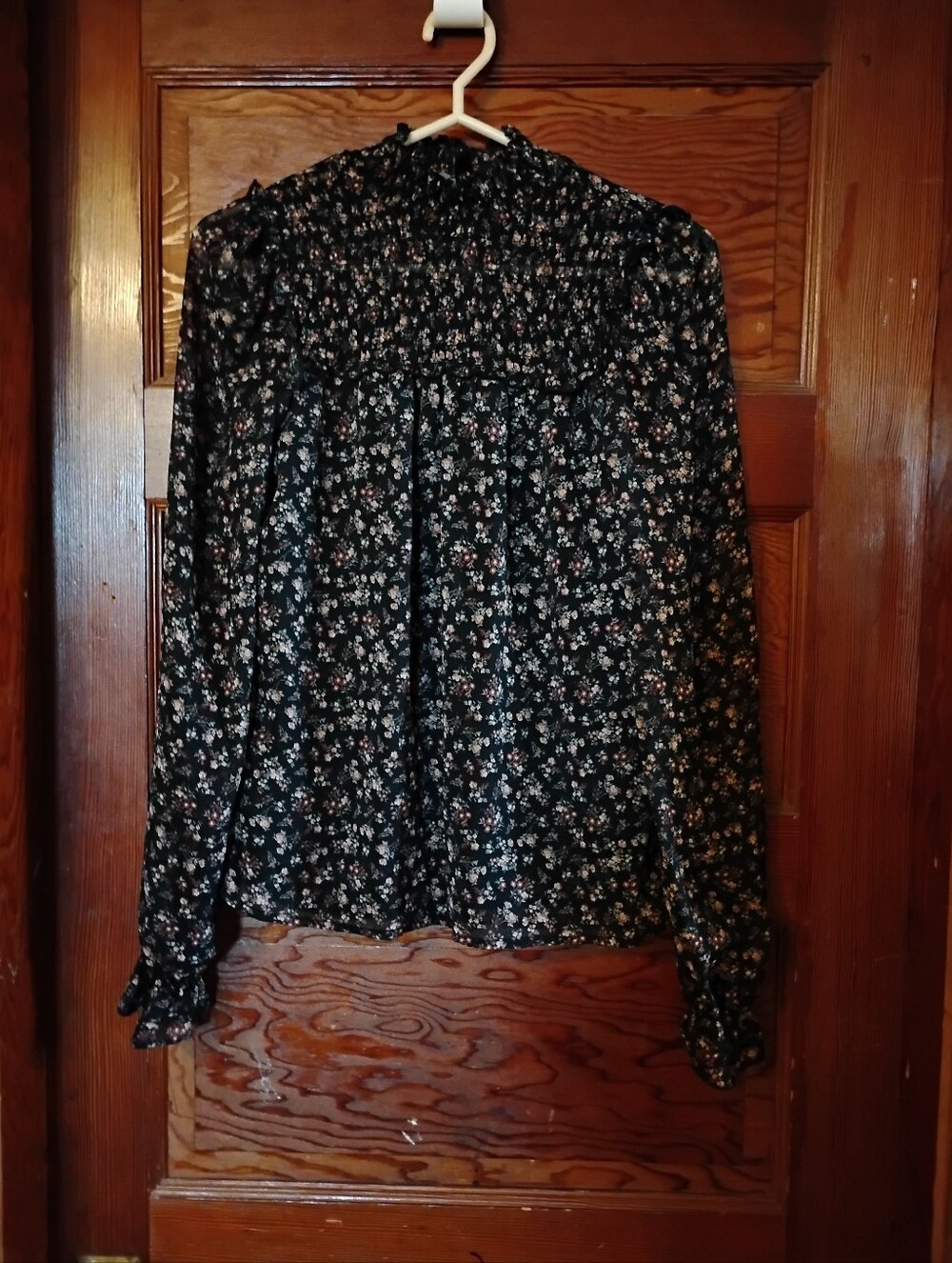 Black Floral Flowey Blouse